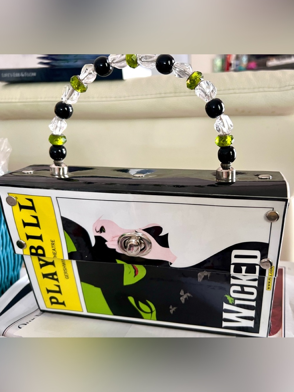 Artistic WICKED THE MUSICAL Playbill Purse Lovely Condition! - Picture 2 of 10